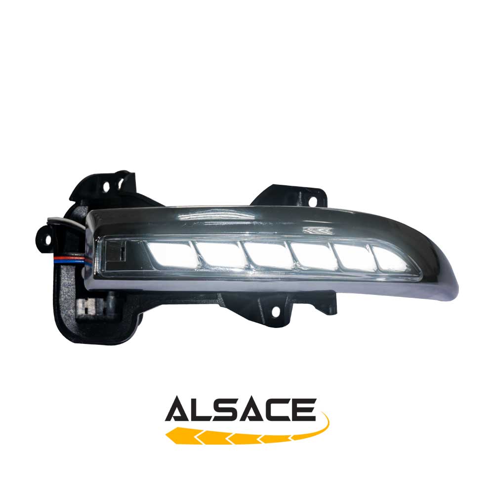 thumbnail image 2 of Front Bumper Fog Lights With Covers For 2014-2017 Honda Fit / Jazz - Clear Halogen 2 of 4